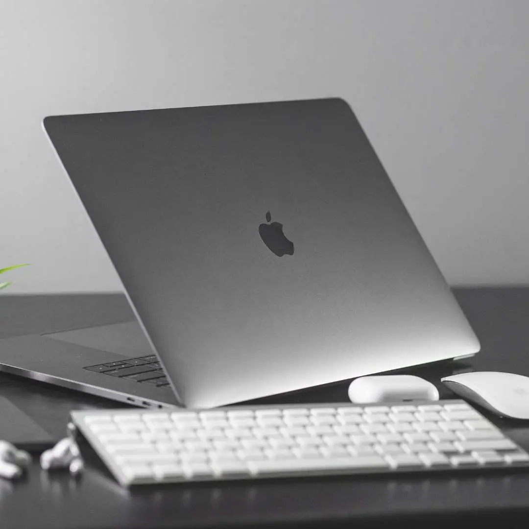 Pfeiffer Informática. Assistência Técnica de macbooks. Computadores Aple, notebooks e pc´s.